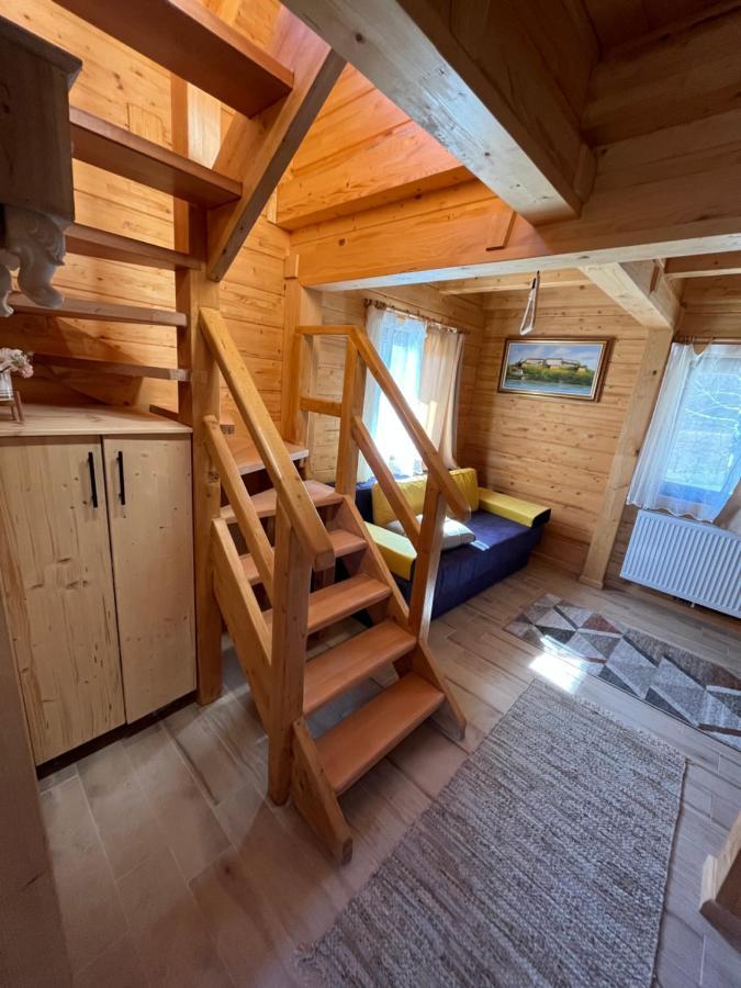 Apartmani Joka I Drvene Kucice Vrdnik Ngoại thất bức ảnh
